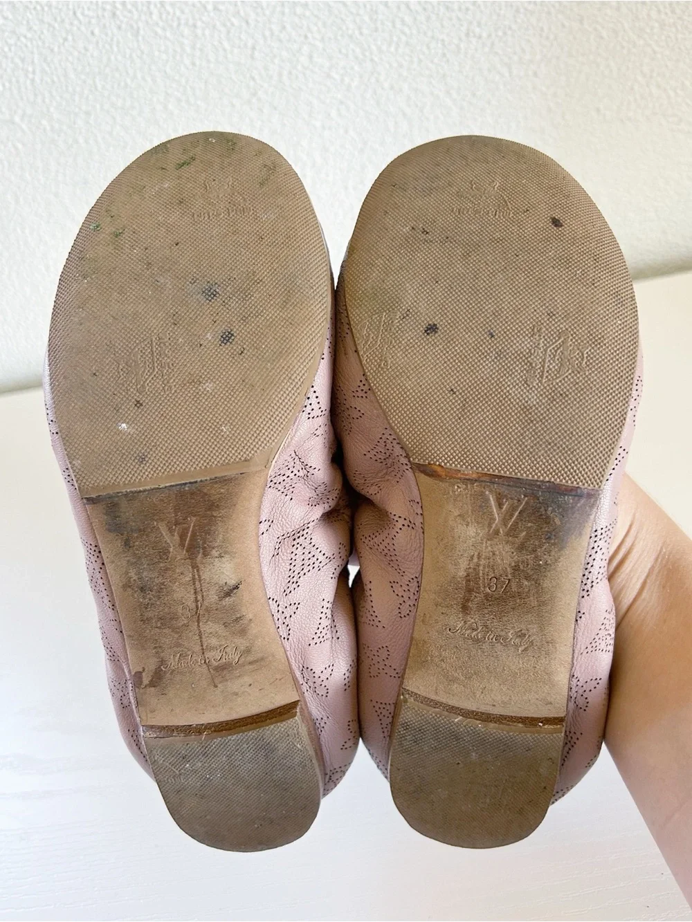 Louis Vuitton Pink Monogram Ballet Flats Size EU 37 Bow Logo